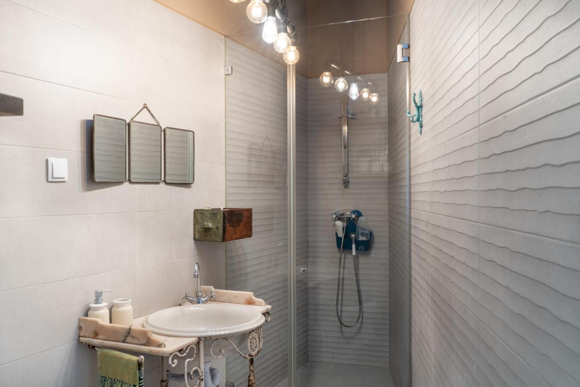 Unique Stylish House In Beautiful Graca Apartment Lisboa Ngoại thất bức ảnh